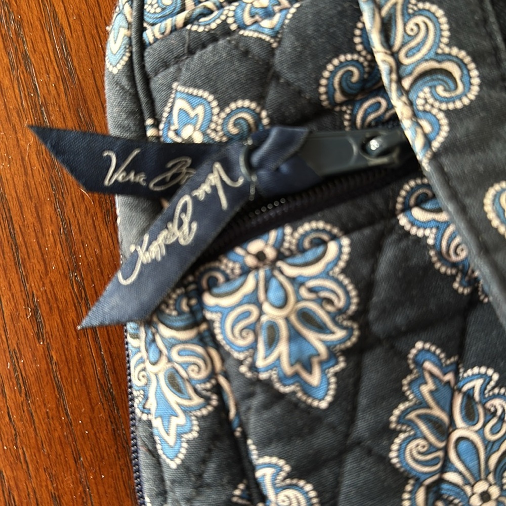 🆕VERA BRADLEY🆕 RETIRED CALYSO BLUE PATTERN BACKPACK EUC - Picture 5 of 6